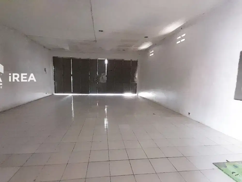 DISEWAKAN RUANG USAHA PALUR DEKAT PALUR PLAZA