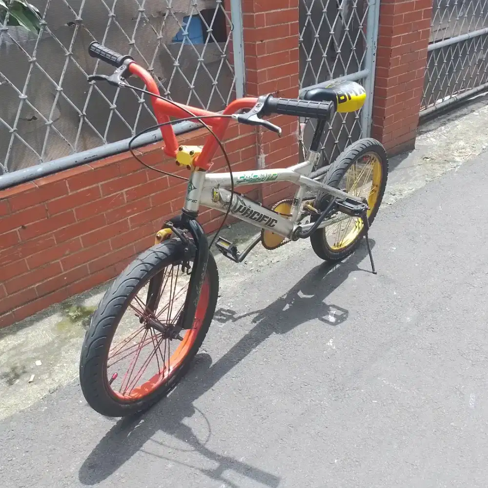 Sepeda BMX Pacific Anak Dewasa Uk 20 Kokoh Kuat Tebal