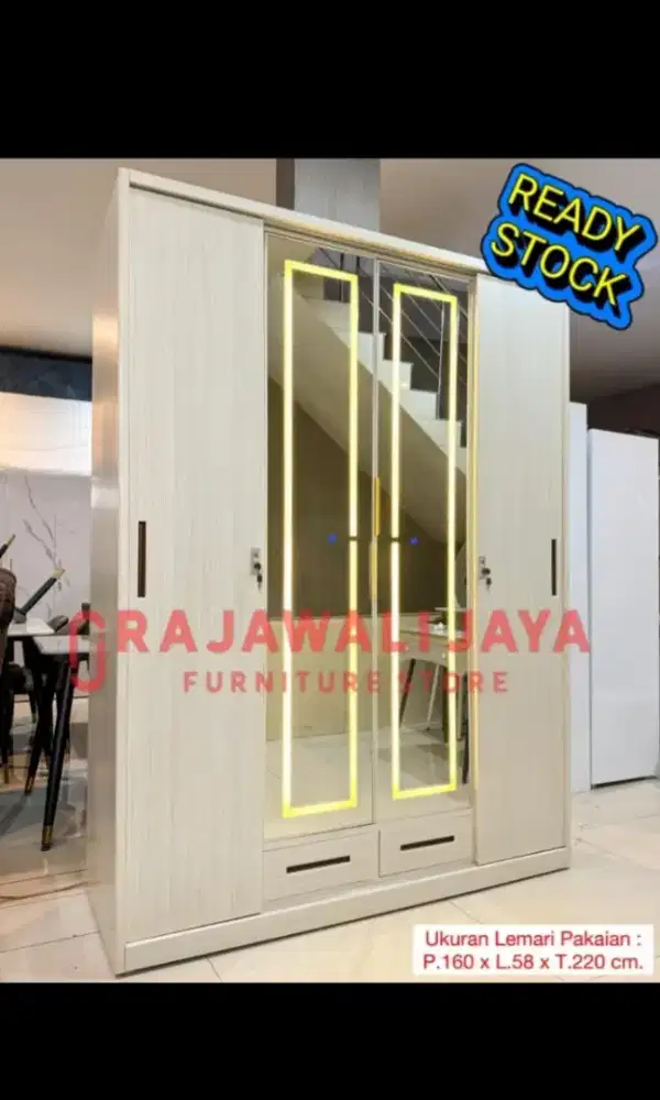 Lemari pakaian 3 pintu bisa Cicilan syarat ktp
