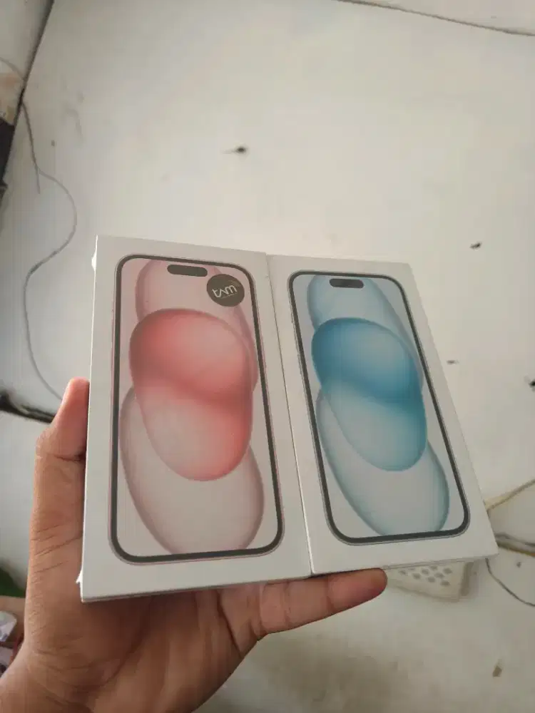 New iphone 15 128gb garansi resmi 1 tahun ibox