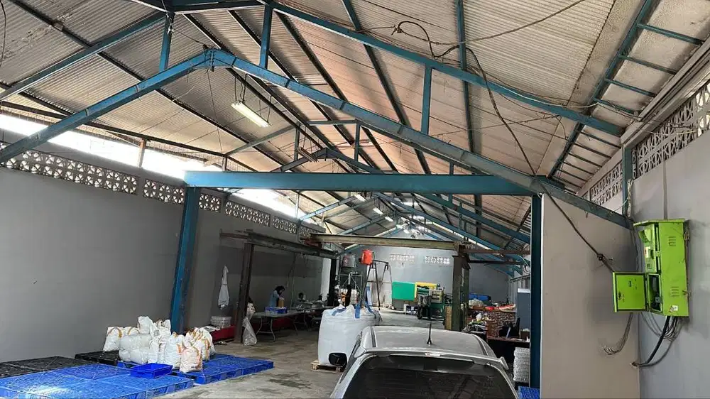 Dijual Gudang Siap pakai di Sayap Buah batu Bandung