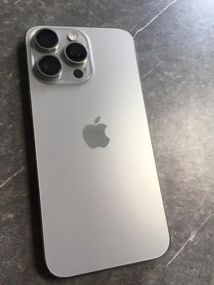 Iphone 15pro max 256 Ibox lengkap