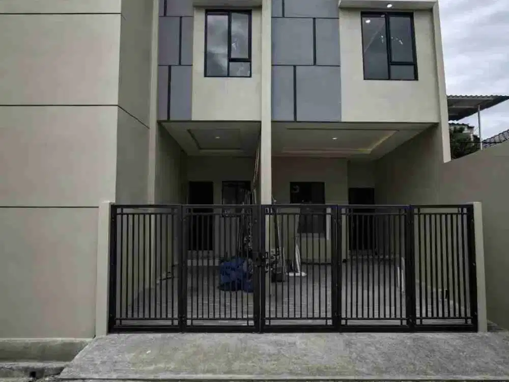 Rumah Baru 3 Lantai Akses Jalan 2 Mobil di Villa Tomang Mas Duri Kepa Jakbar