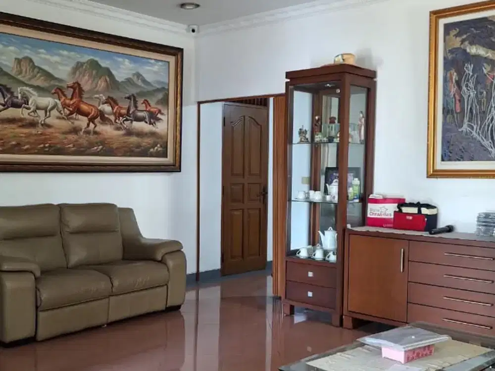 Rumah Sunter Kawasan Elite Bawah NJOP