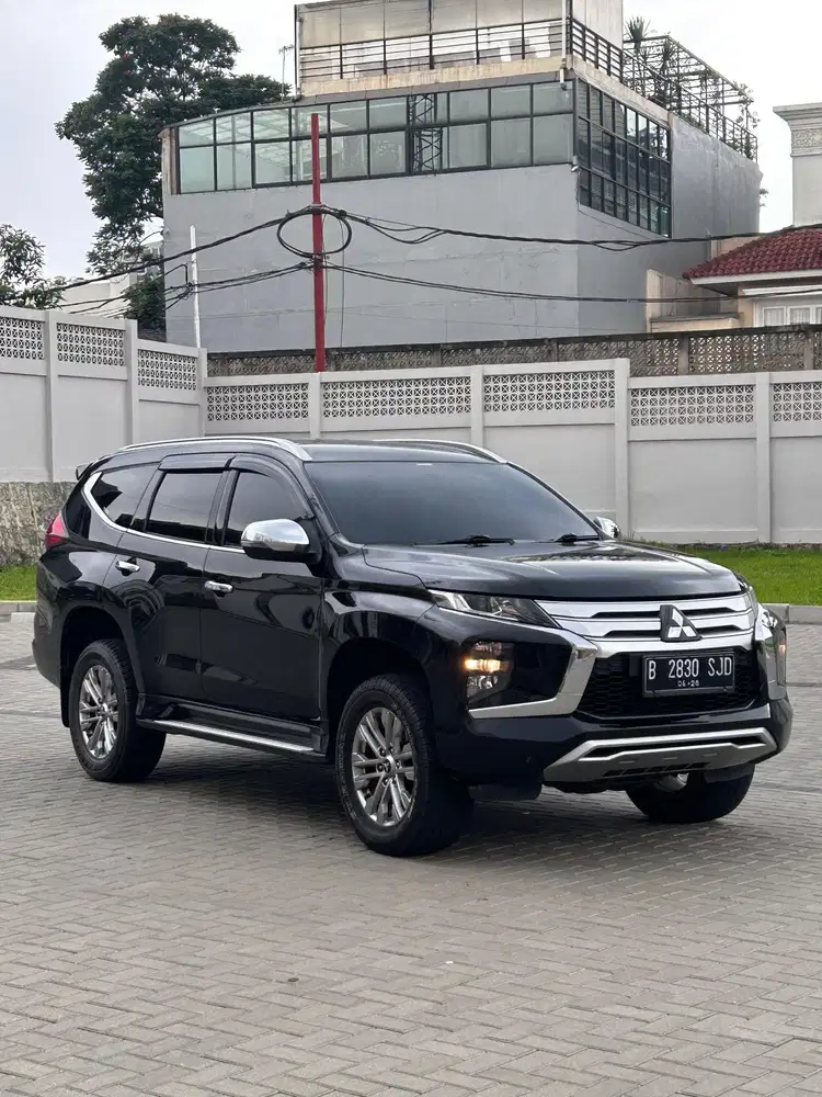 Pajero Sport Exceed 2.5 Diesel 2021 Facelift