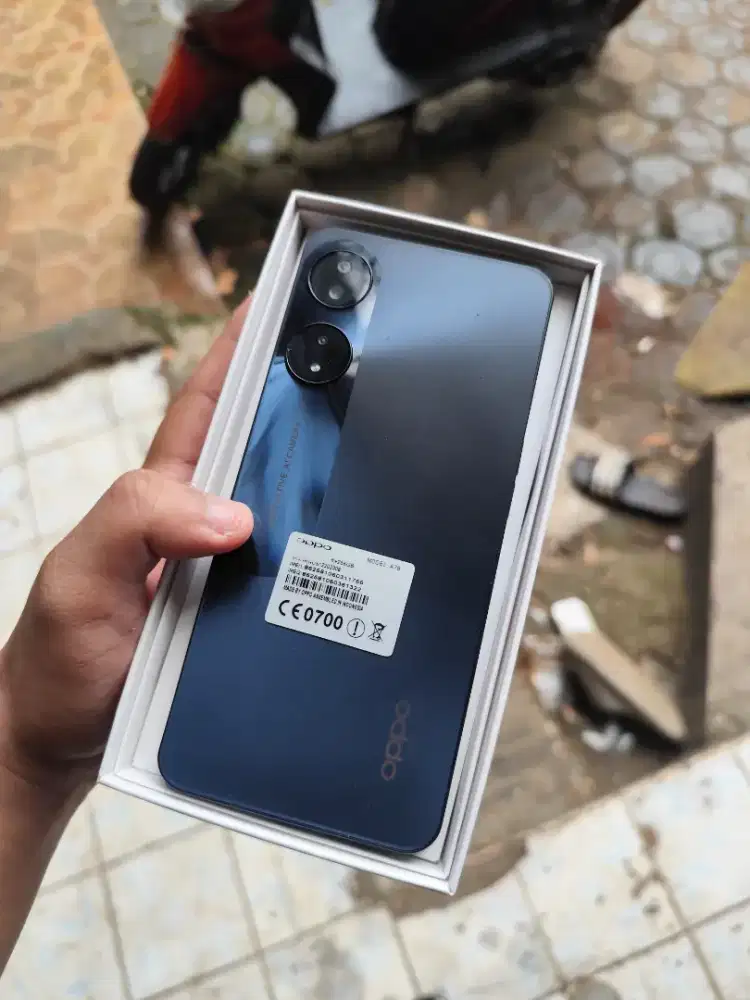 Oppo a78 5G 8/256 baru fullset