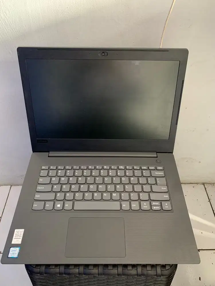Laptop lenovo 81HQ intel i3 7020U ram 8/256