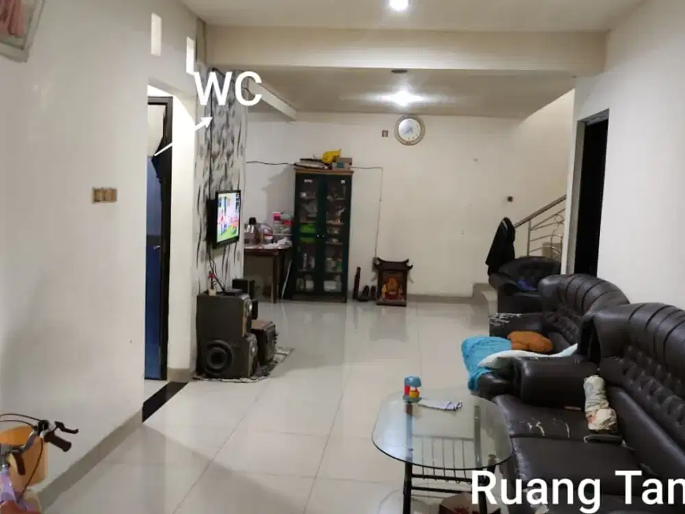 Rumah SHM 3 lantai murah nyaman di Komplek Pilarmas, Jl Leuwigajah , Cimahi