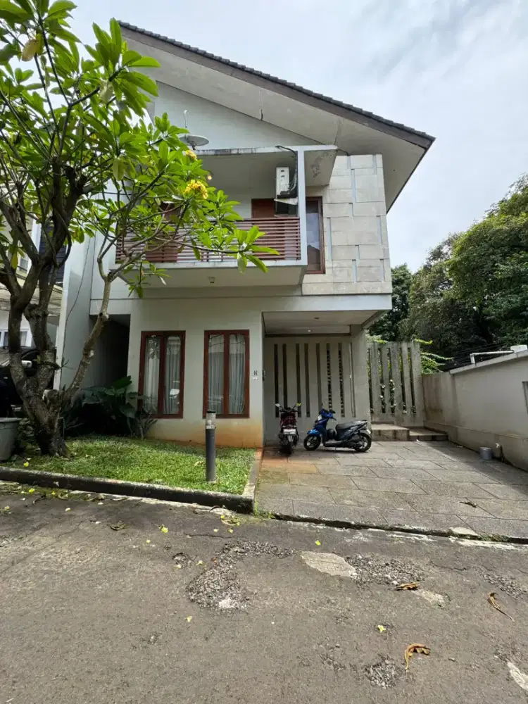 BEAUTIFUL TOWNHOUSE KEBAGUSAN