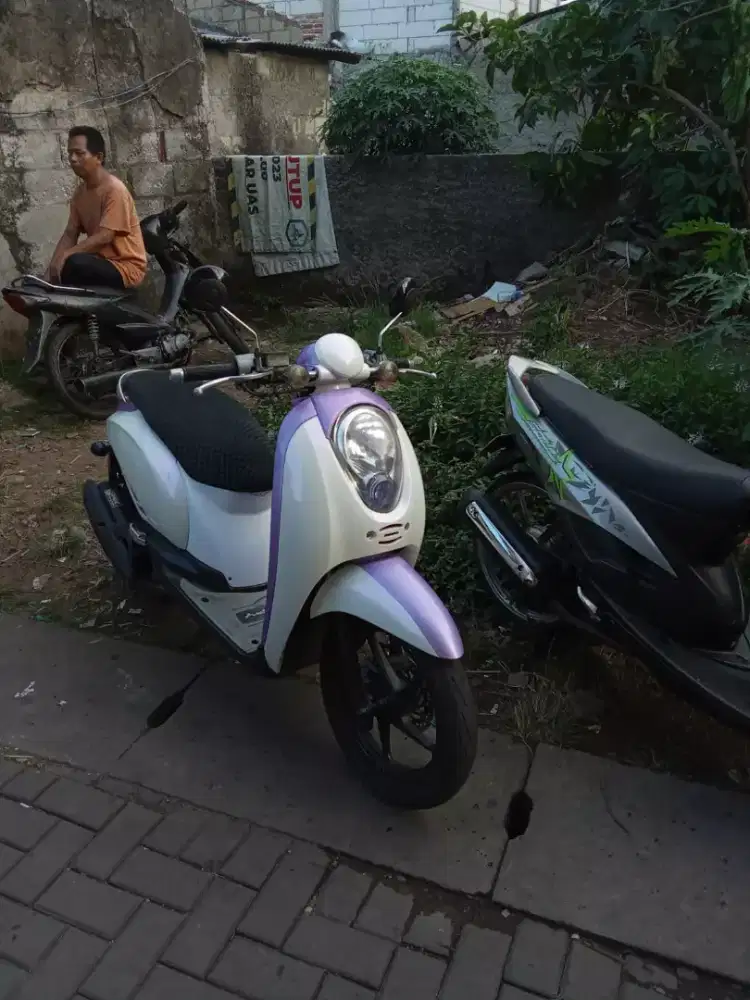Jual Honda Scoopy 2010 surat lengkap