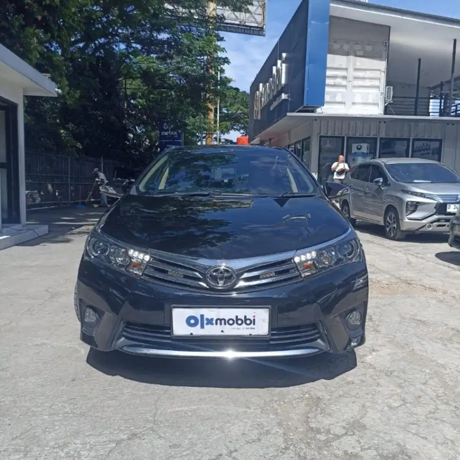 DP MURAH Toyota Corolla Altis 1.8 V Bensin-AT 2016 Hitam CSMKB