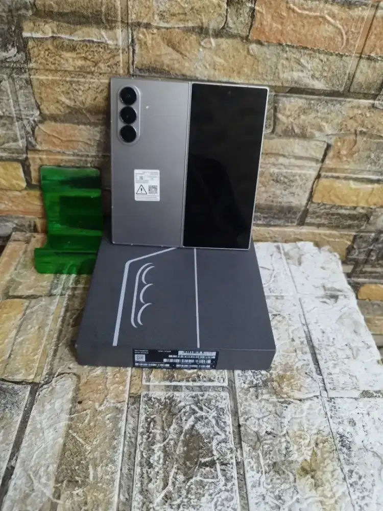 Samsung Z fold 7 12/512gb