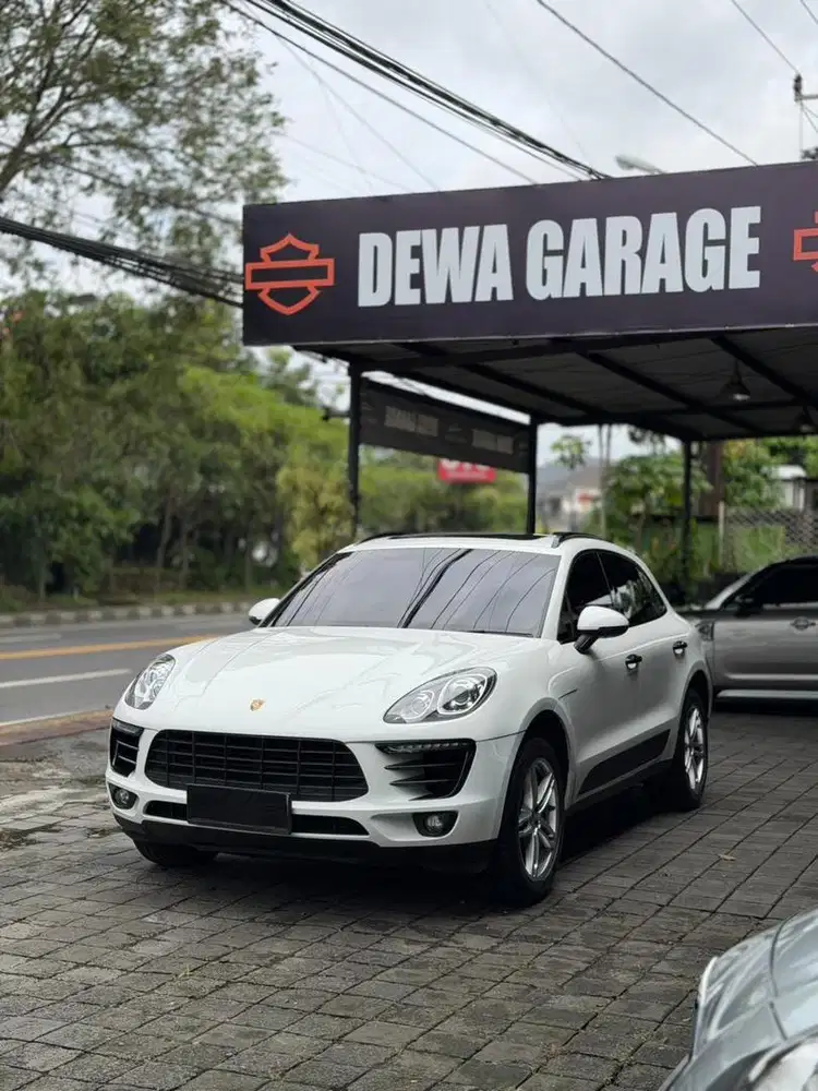 Porsche Macan 2.0 AT 2015