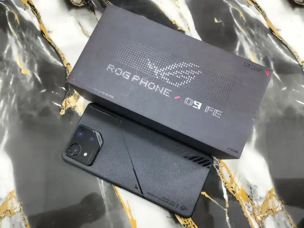 Asus ROG Phone 9 FE 5G 12/256 GB
