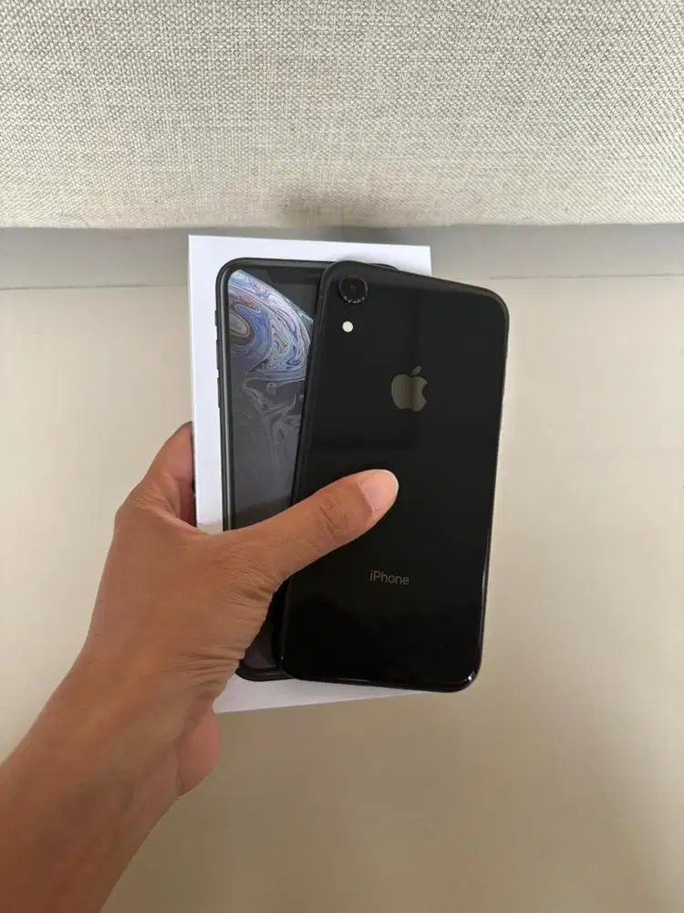 IPHONE XR BLACK 128GB INTER