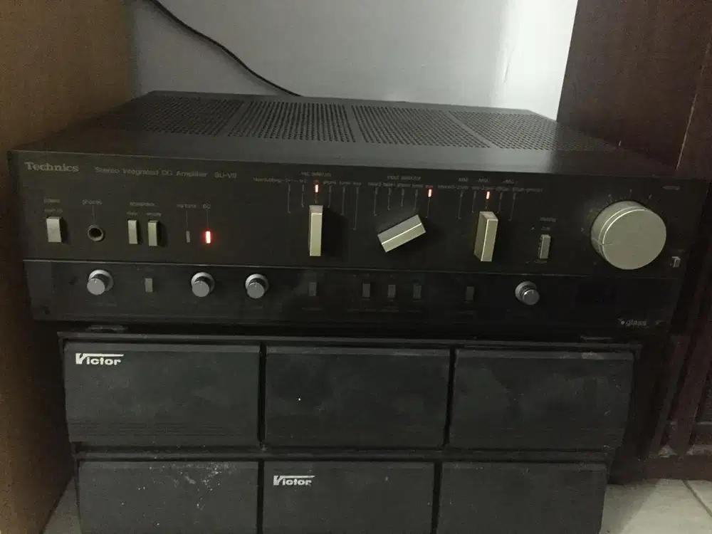 Integreted Amplifier Technics SU-V9