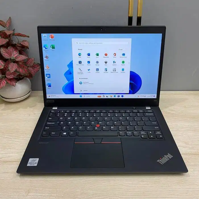 LAPTOP LENOVO THINKPAD X13 CORE I5 GEN10 16GB/256GB 13 *RET
