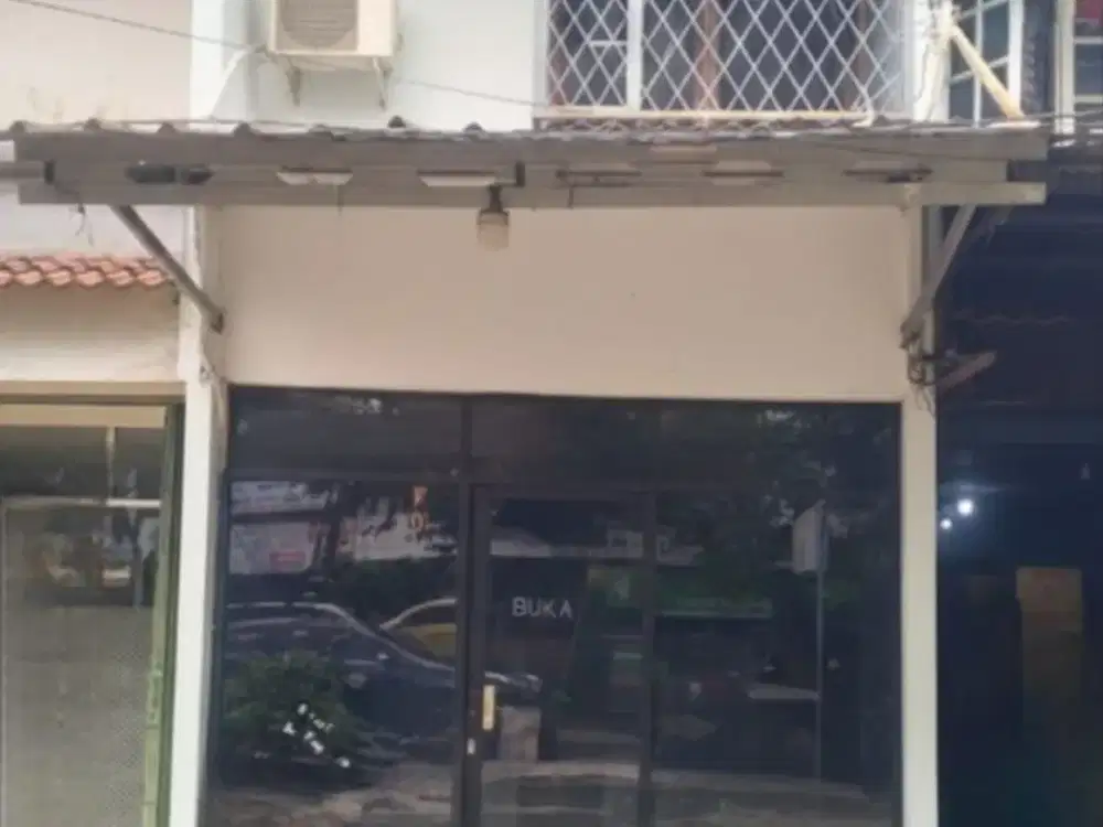 Ruko Strategis Zona Bisnis Pulogebang Jakarta Timur – Parkir Luas Harga 1,2M Nego