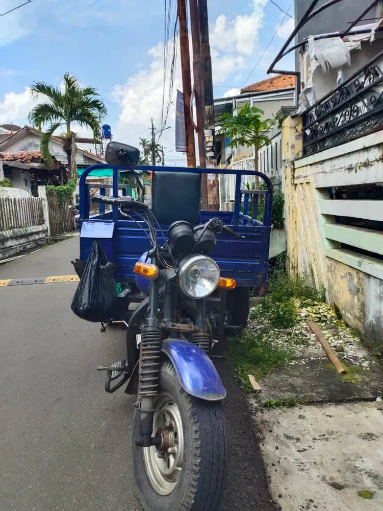 DIJUAL – Viar Kaisar 3 Roda Second (Siap Pakai Usaha)