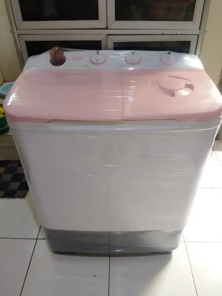 Mangga mesin cuci merek Sanken kap 8kg