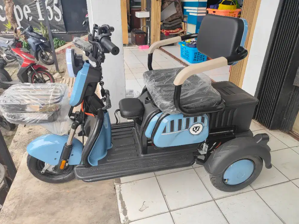 PROMO SEPEDA LISTRIK TORA SANJI RODA 3