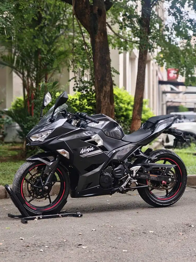 KAWASAKI NEW NINJA 250 FI 2021 GREY KM LOW PAJAK HIDUP KAYAK BARU