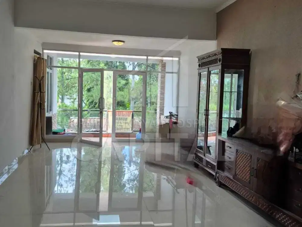 RUMAH NYAMAN DAN SIAP HUNI LOKASI DEKAT SPORT JABAR