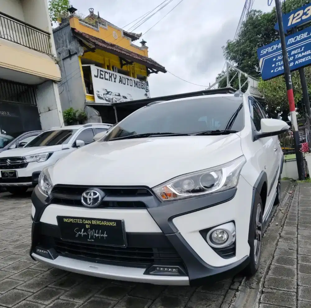 Yaris S TRD Heykers Manual 2017