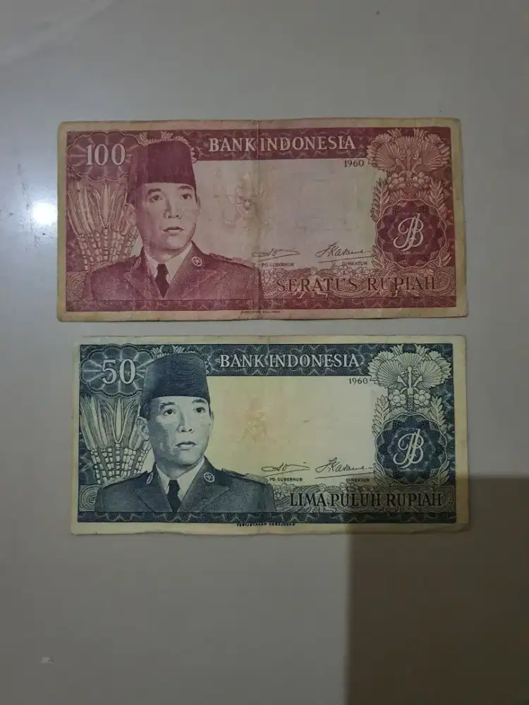 Dijual uang kertas  soekarno