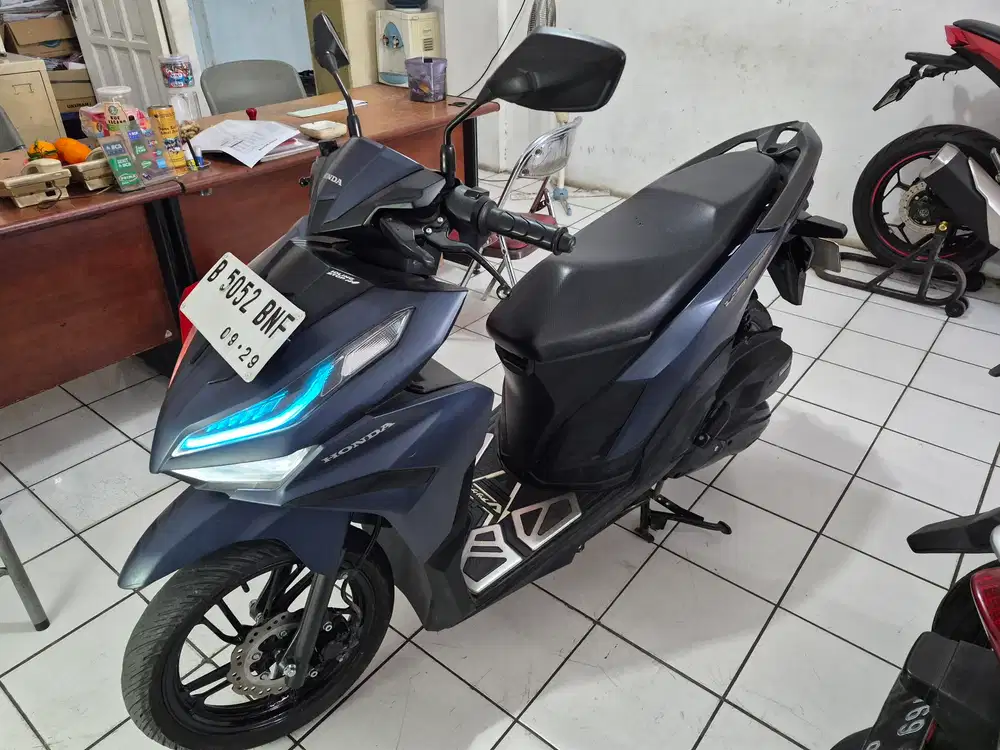 VARIO 125  ESP ISS 2024 OKe cas/ kredit DP 2.450