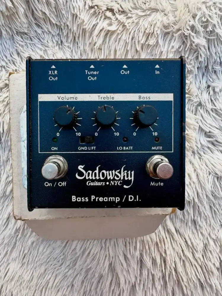sadowsky SBP1 bass pre amp DI pedal