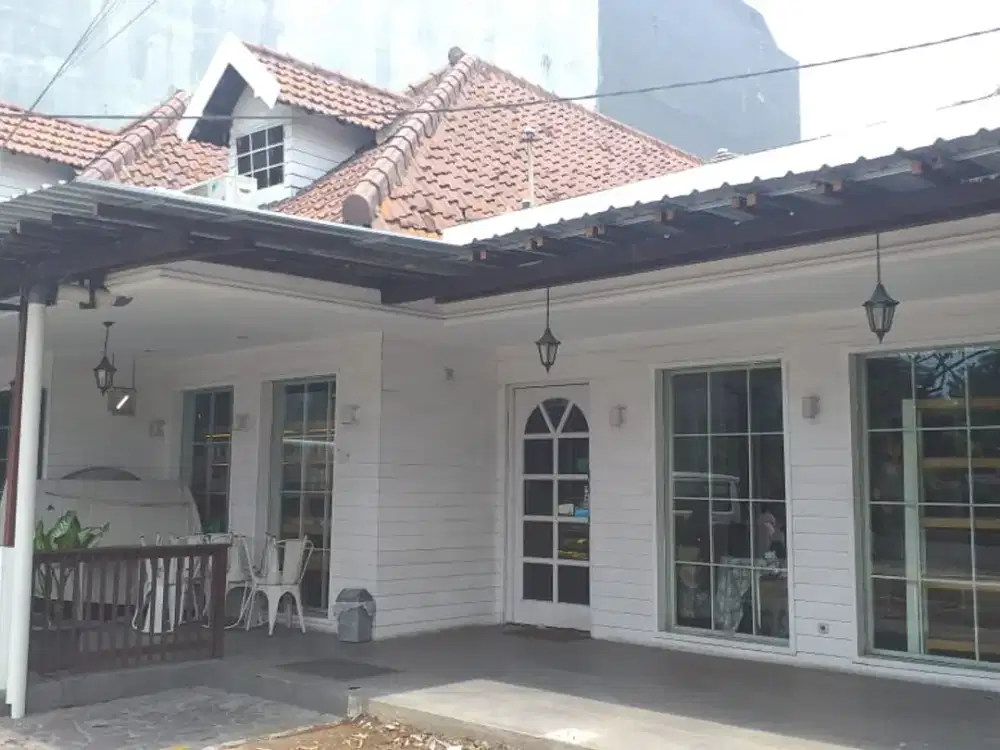 Bangunan Komersial Strategis Raya Gubeng Pusat Kota (MEL)