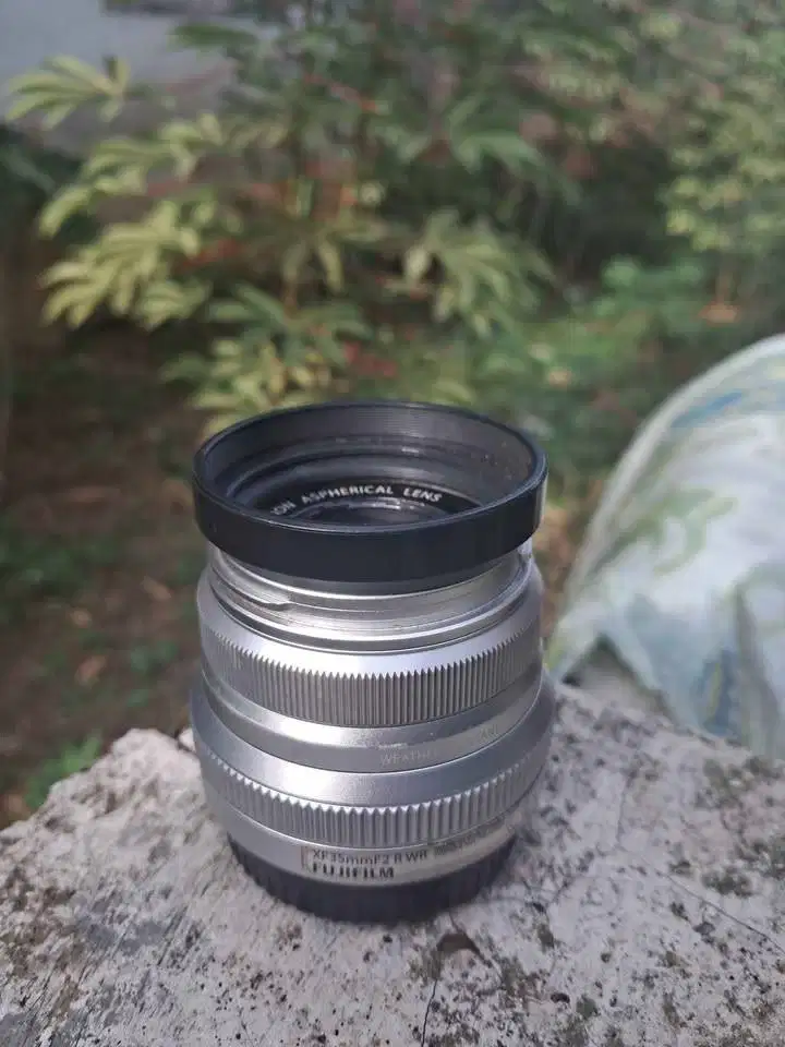 Lensa fix fujifilm xf 35mm f/2 r wr