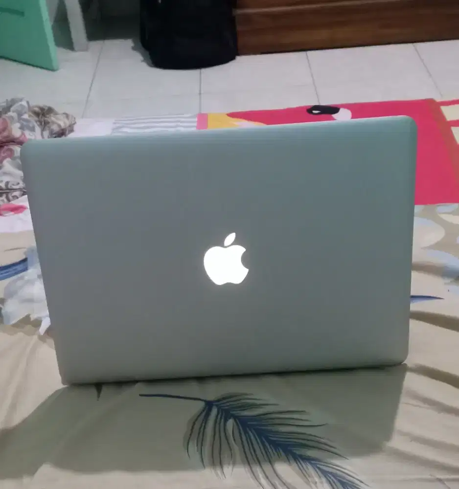 MacBook Ram12gb i5 Laptop notebook komputer netbook apple iphone ipad