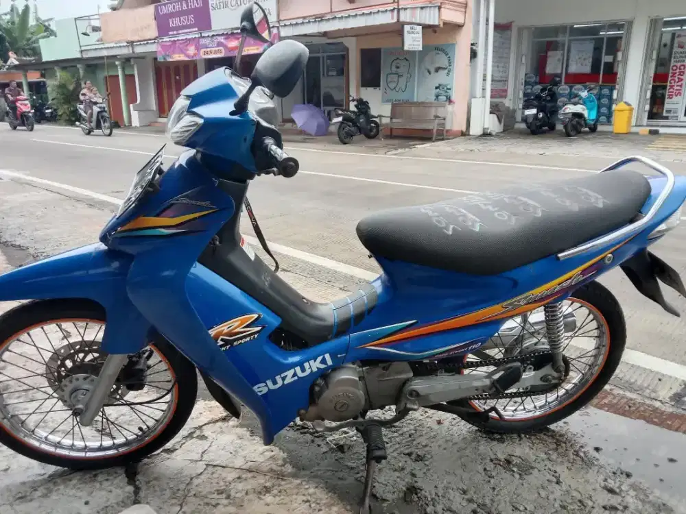 Di jual cepat Suzuki smash tahun  2003