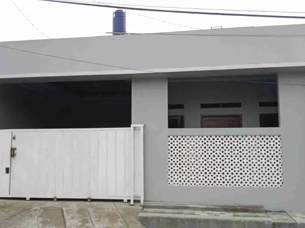 Di Jual rumah 1,5 Lantai 4 kamar tidur di komplek TNI AU Jatiasih bekasi