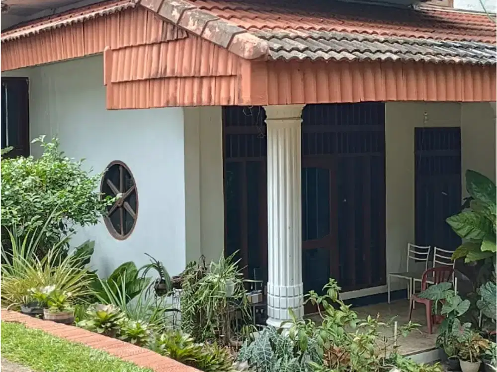 Jual cepat rumah sudut Cirendeu Ciputat dekat stasiun MRT Lebak Bulus