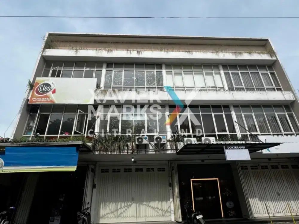 Ruko 3 Lantai Rungkut Asri, Lokasi Strategis