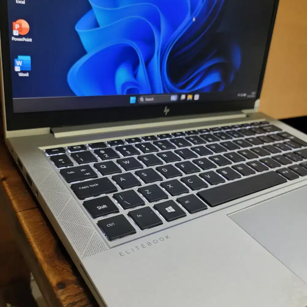 HP Elitebook 825 G7 Ryzen 5PRO