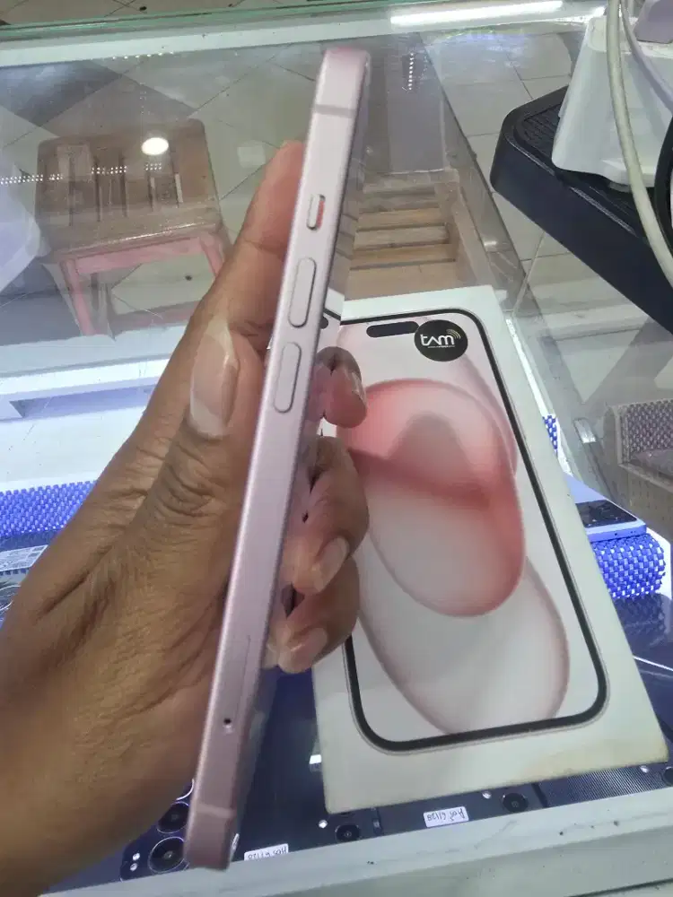 Iphone 15 128gb ibox garansi on