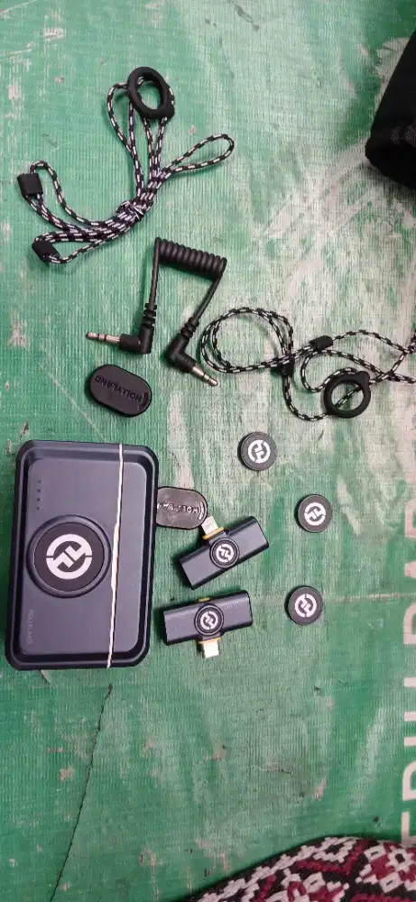 Hollyland Lark M2 Combo Wireless Lavalier Microphone M2 Duo Mic