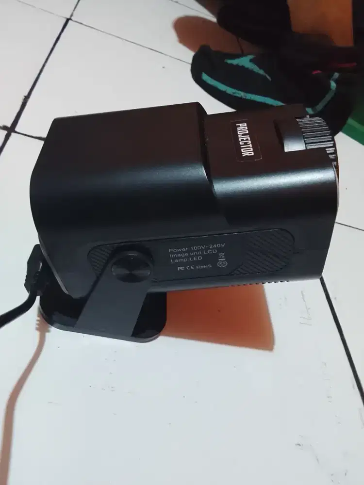 Jual proyektor mini