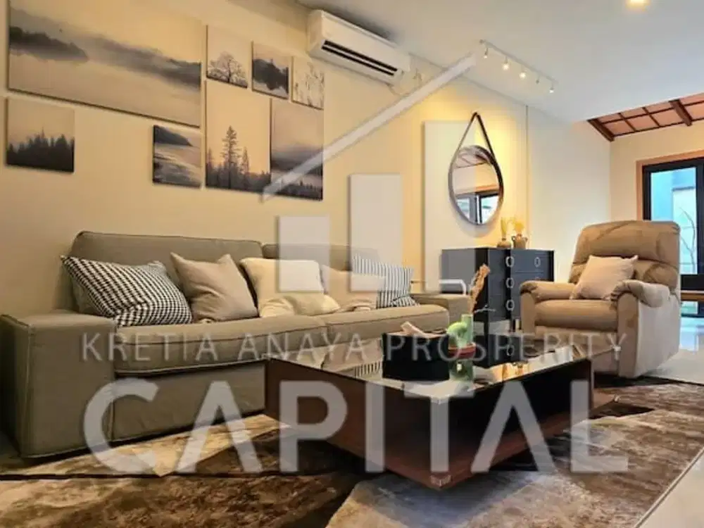 RUMAH RAPI TERAWAT DAN FULL FURNISHED DI KOTA BARU PARAHYANGAN