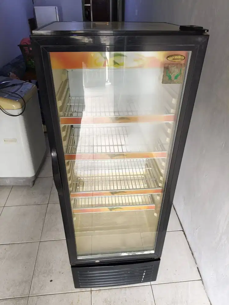 Showcase Kulkas Minuman 210 Liter –Dingin Normal, Siap Pakai, Garansi