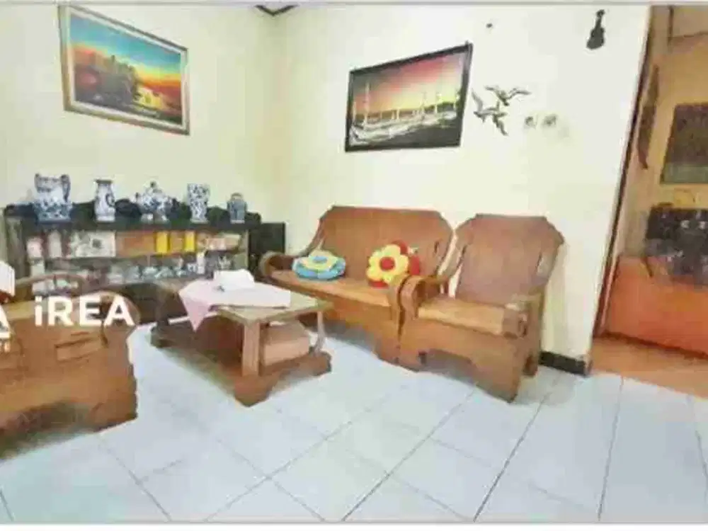 rumah dijual solo  Dekat superindo Banyuanyar