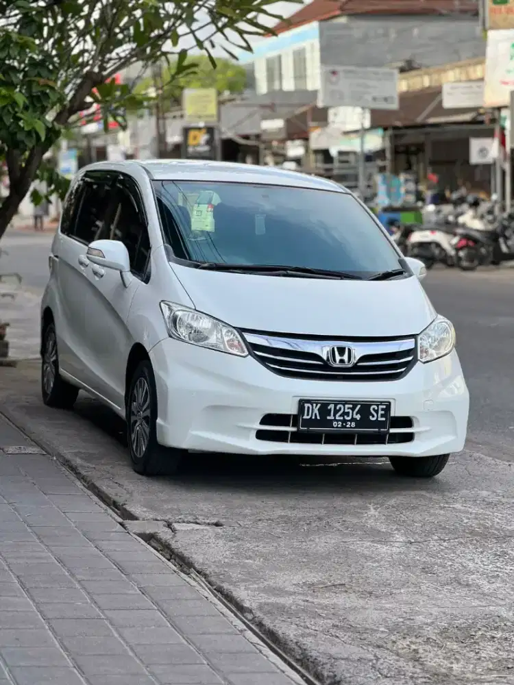Freed PSD 2012 Matic Asli Bali