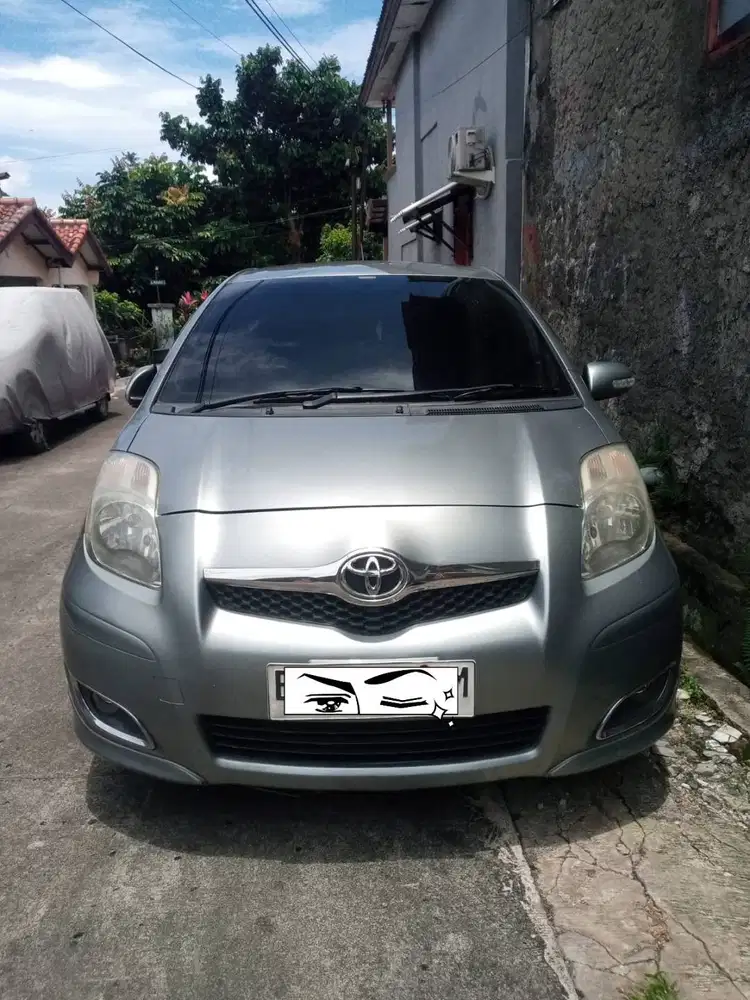 Yaris Bapau 1.5 E M/T 2011