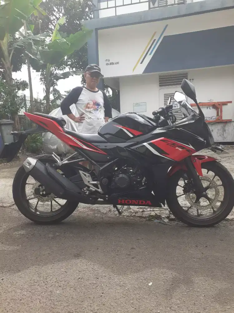Honda CBR 150 2020 Low KM 18 ribu  dikcf lenteng bs TT Unit lain