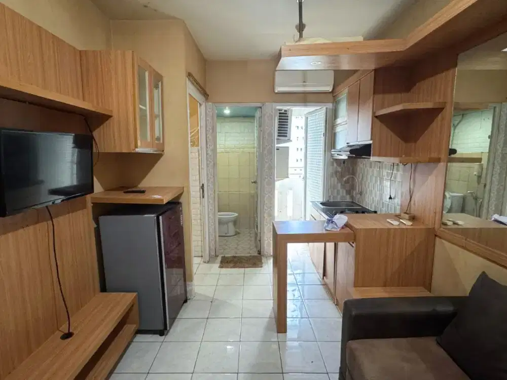 Jual BU Apartemen Green Pramuka City 2BR Full Furnished Cempaka Putih Jakarta Pusat