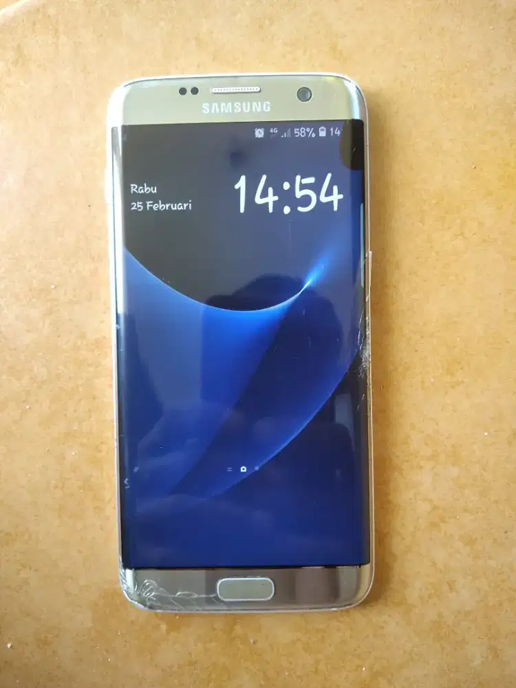 Smsung S7 EDGE minus layak pakai noken